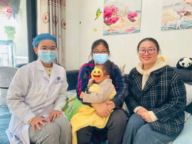 点亮希望 伴你成长，为特殊儿童入户检查及护理指导